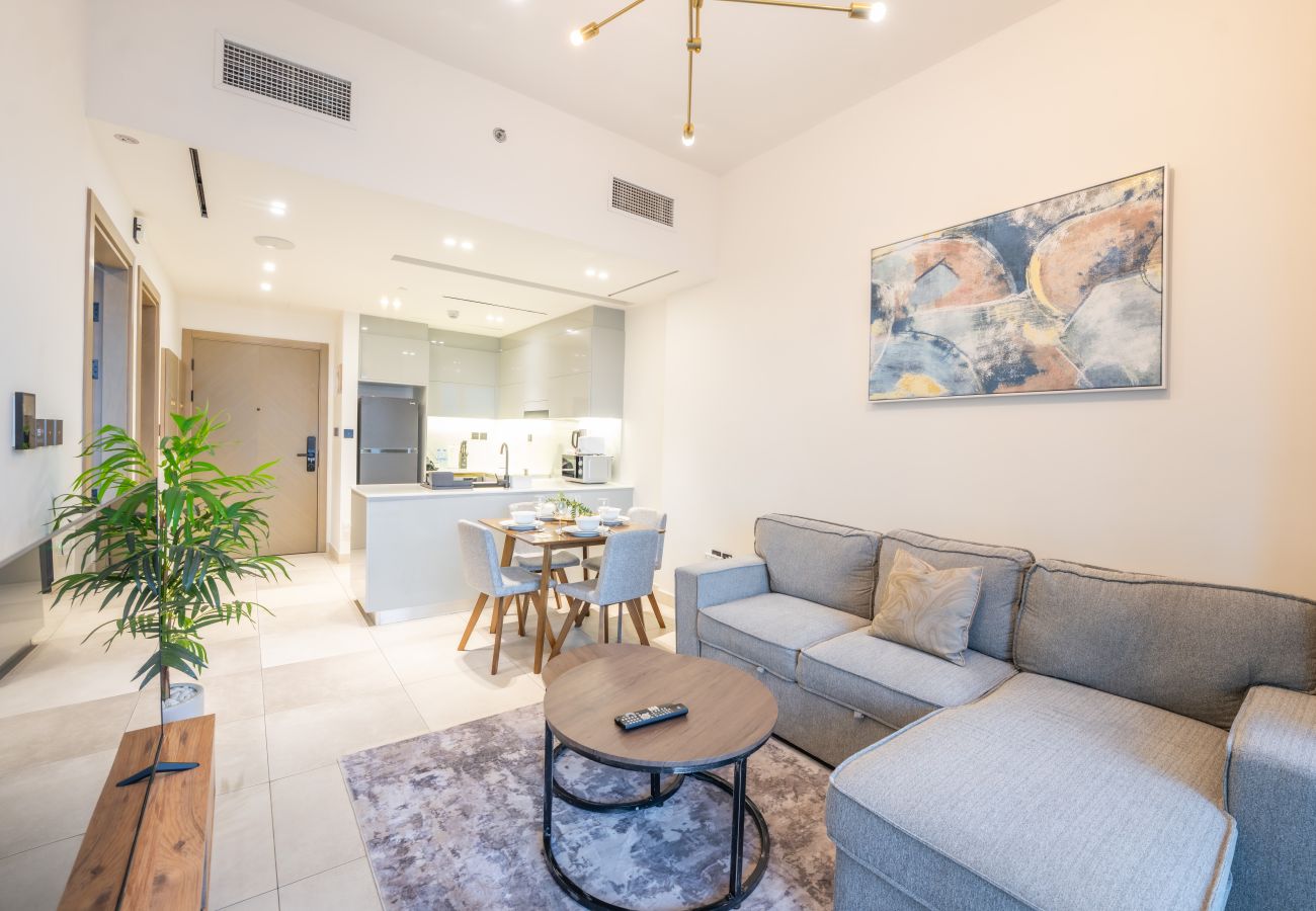 Apartment in Dubai - Luxury 1BR with In-Unit Laundry - BCAN-05