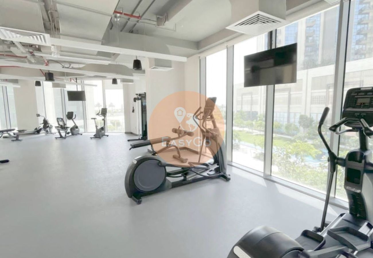 Apartment in Dubai - EasyGo - 2BR Luxury Apt-Terrace w/ Pool Access