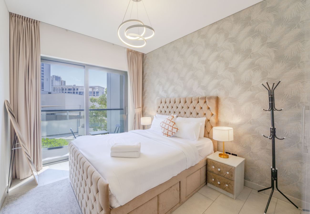 Apartment in Dubai - EasyGo – Sobha Waves 1 Bedroom + Study 