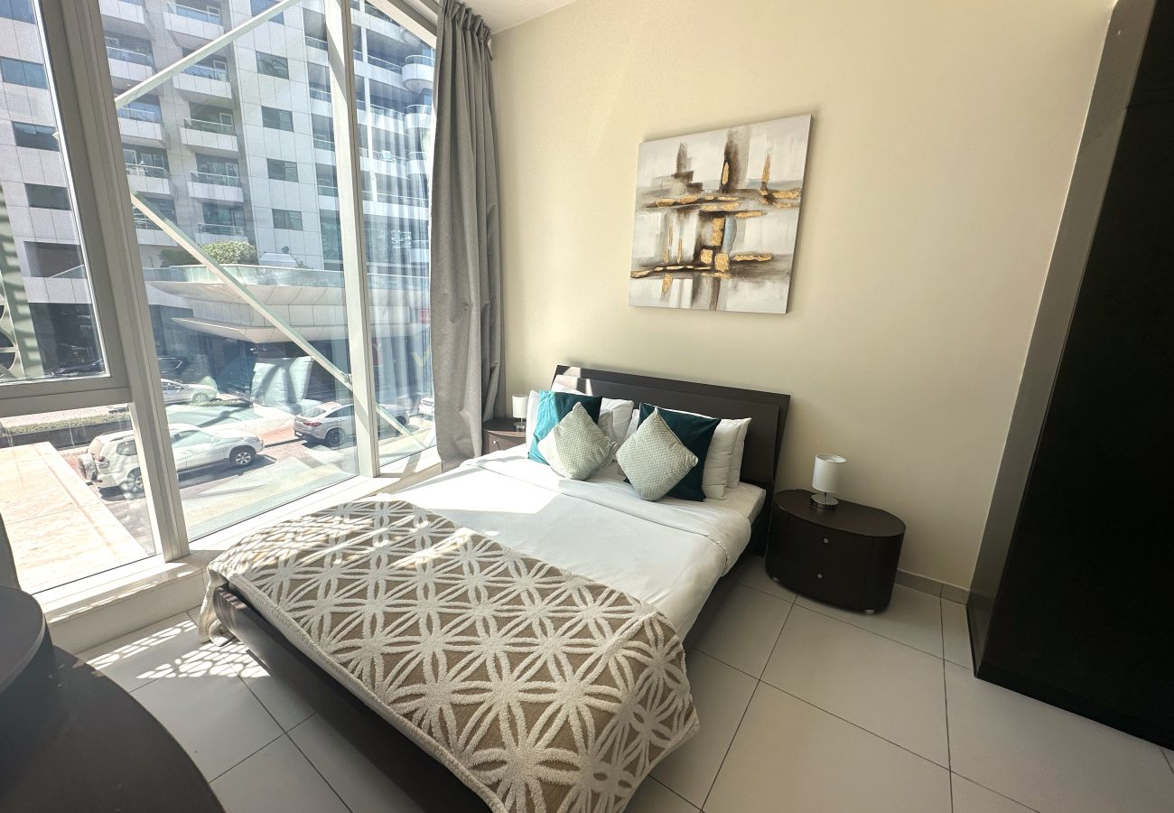 Apartment in Dubai - Versatile 1BR with Sofa Bed in Marina - PAN-09