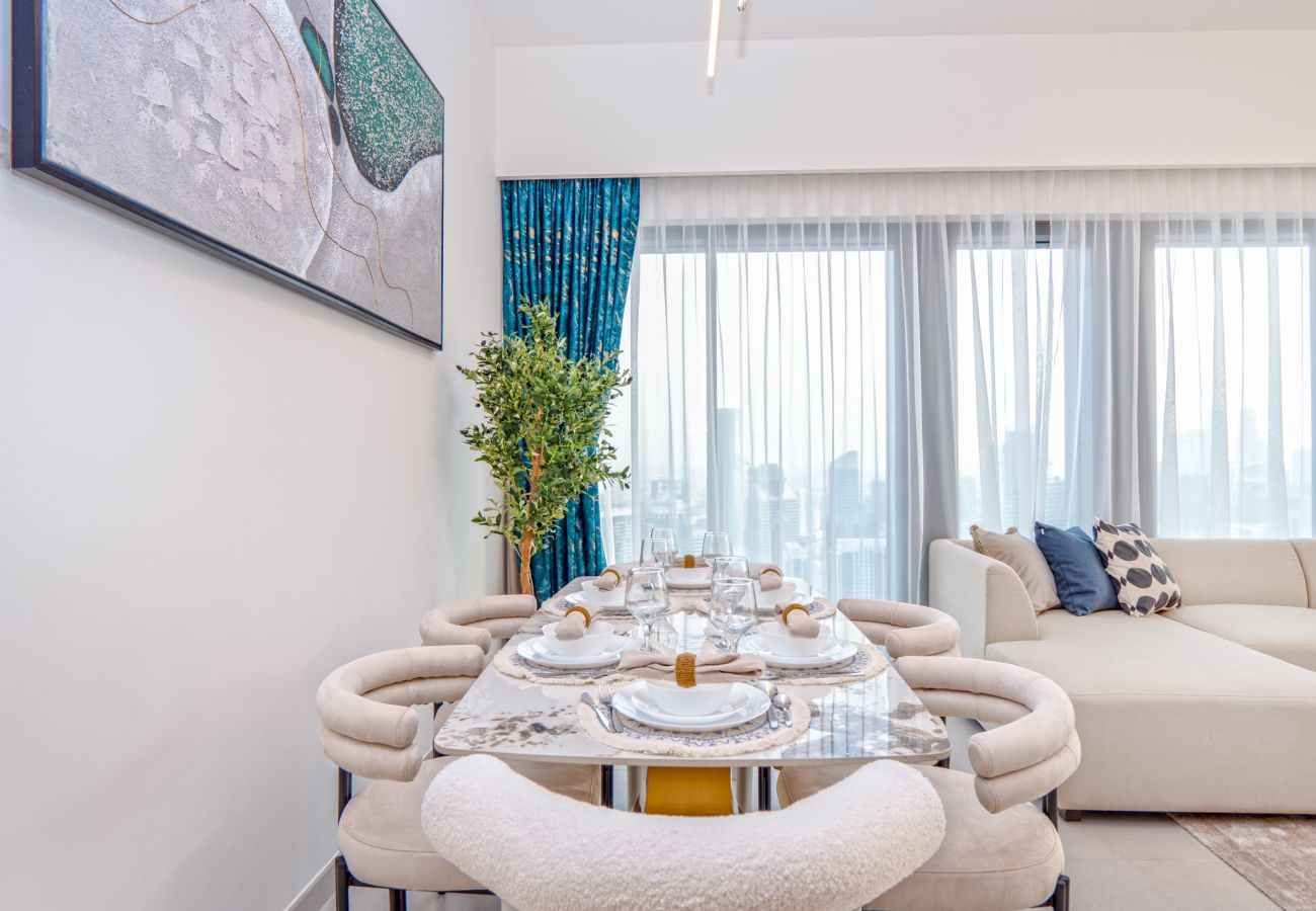 Apartment in Dubai - EasyGo - Burj Royale Modern Luxury