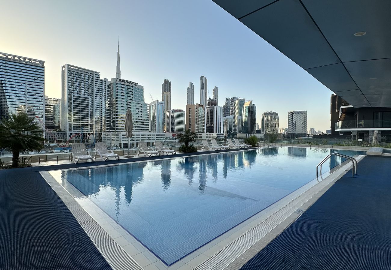 Apartment in Dubai - Hamilton Lagoon view - HAM-01