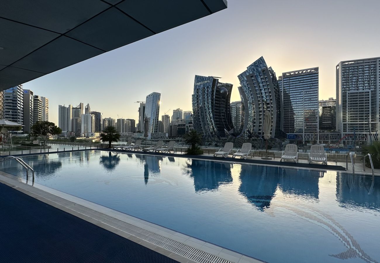 Apartment in Dubai - Hamilton Lagoon view - HAM-01