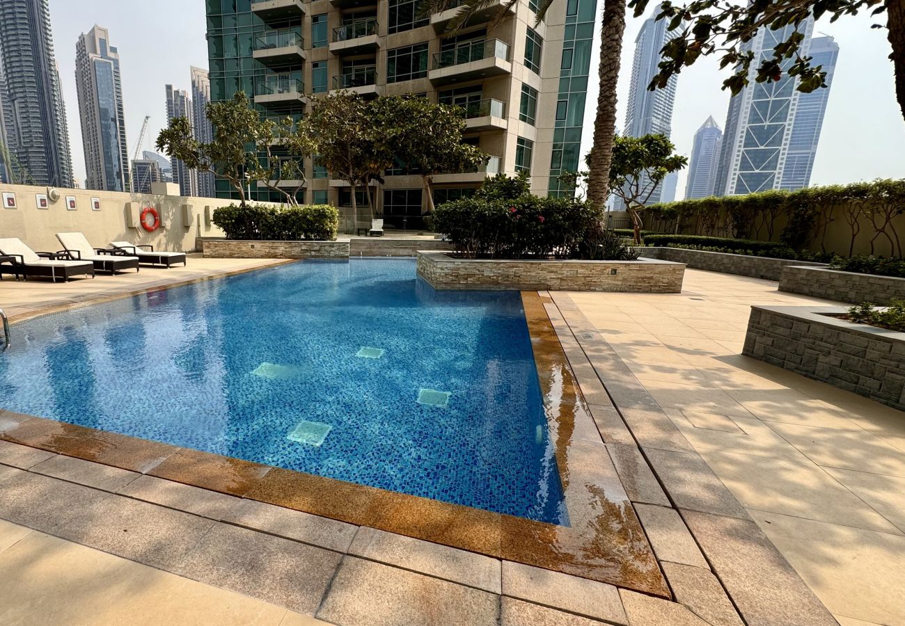 Apartment in Dubai - Downtown Living at The Loft East: 2-BR TLE-01