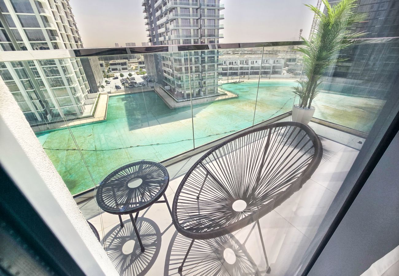 Apartment in Dubai - Spacious 2BR + Maid in Exclusive District One - DO7-604