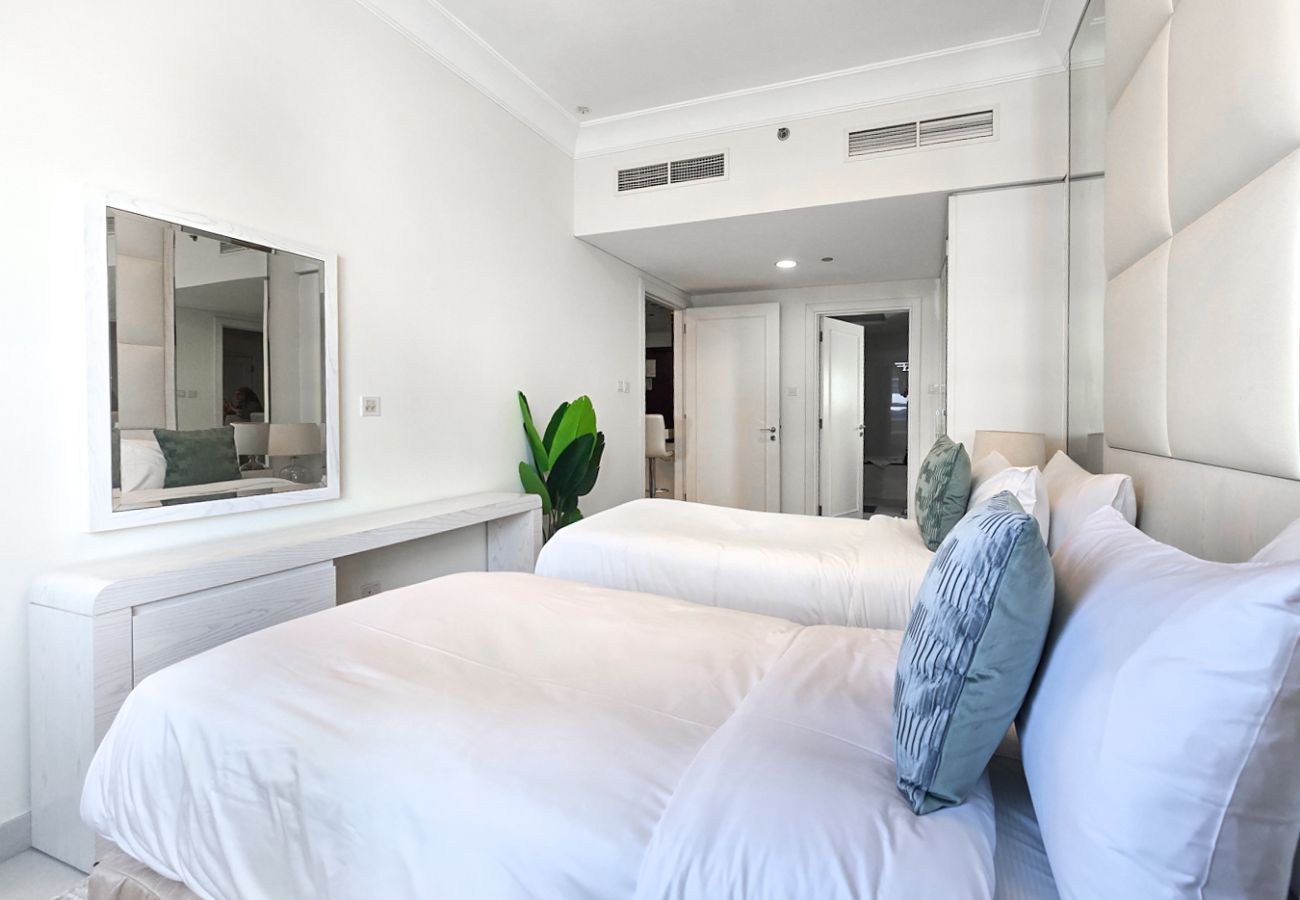 Apartment in Dubai - EasyGo -  Chic 1BR in Damac Maison