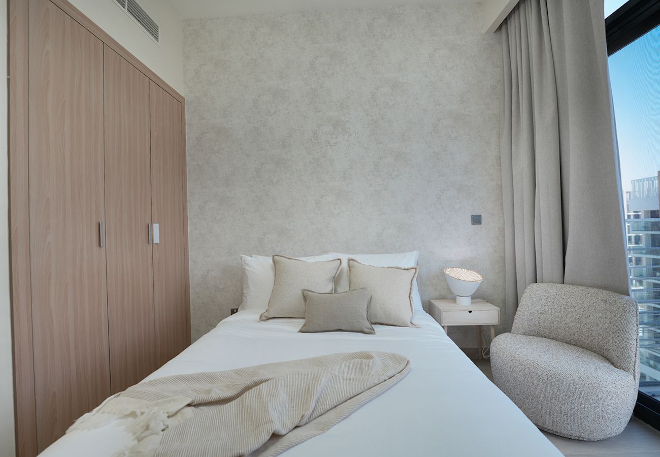 Studio in Dubai - Amazing STU -View - azizi riviera 22