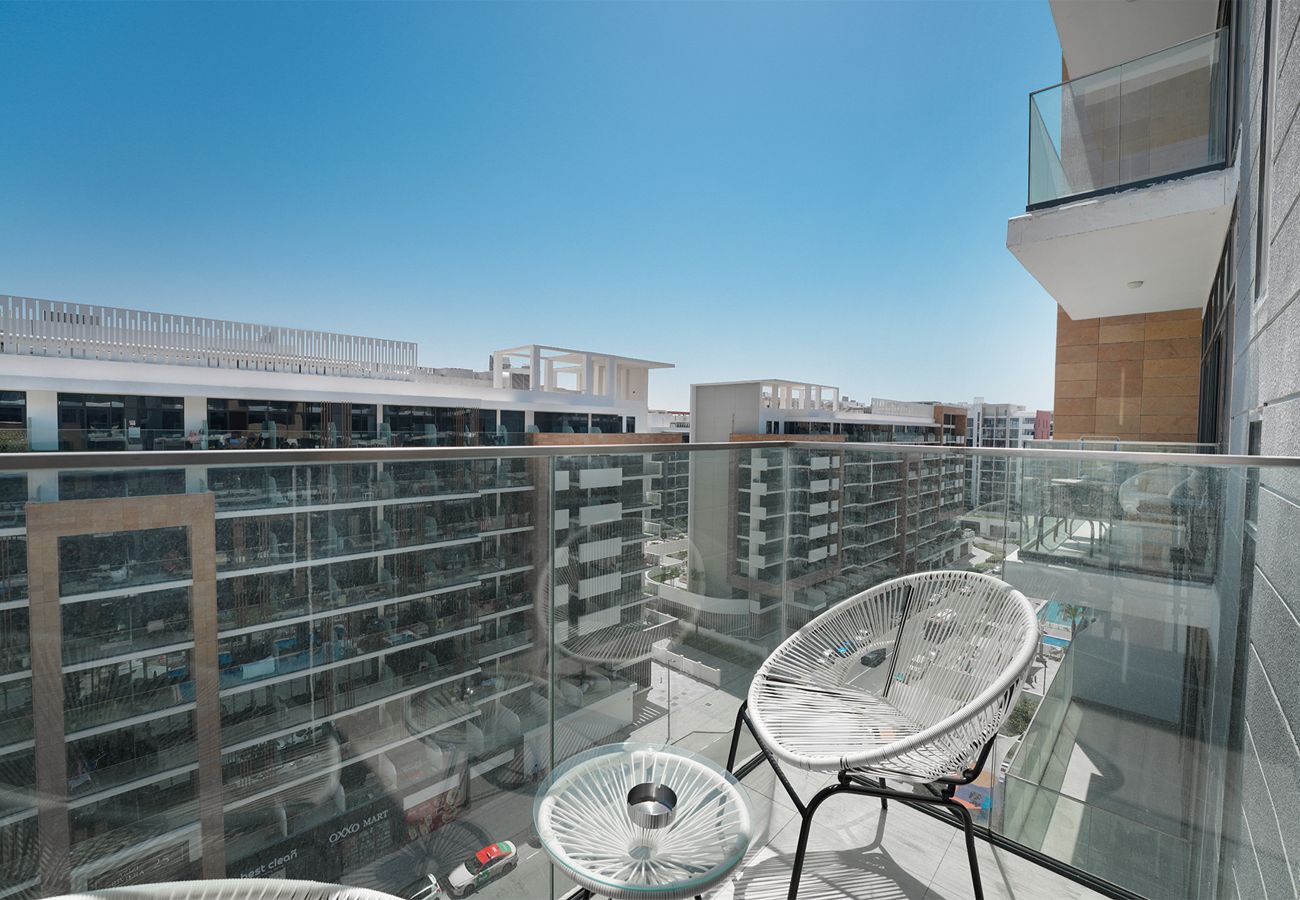 Studio in Dubai - Amazing STU -View - azizi riviera 22