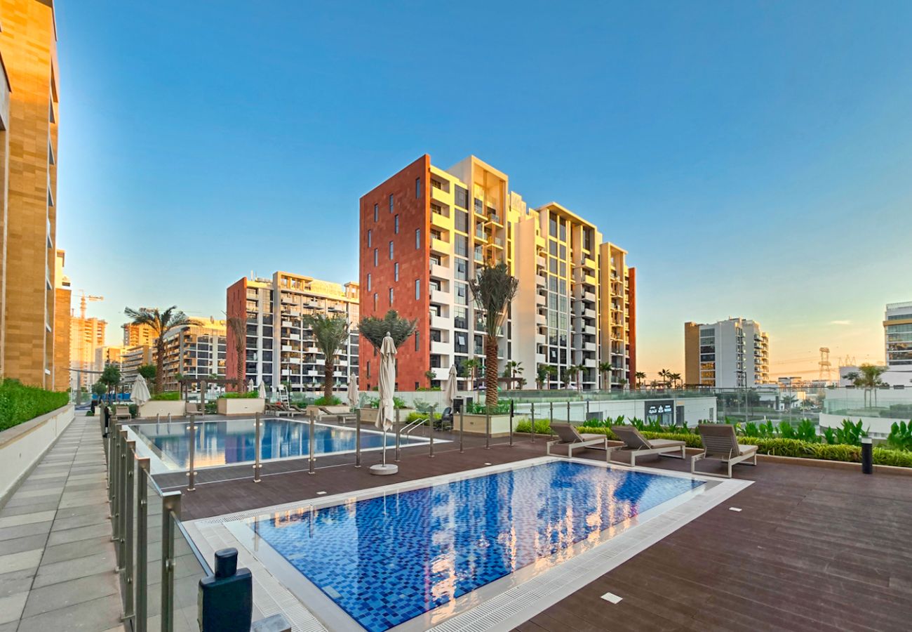 Studio in Dubai - Amazing STU -View - azizi riviera 22