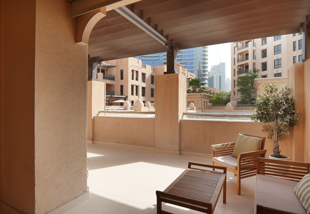 Apartment in Dubai - Spacious/authentic/city center