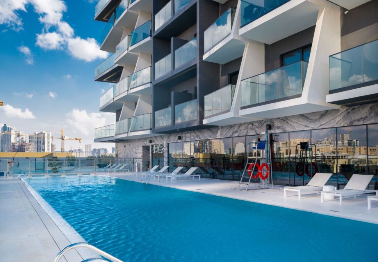 Apartment in Dubai - EasyGo - Modern 1BR in Binghatti Heights