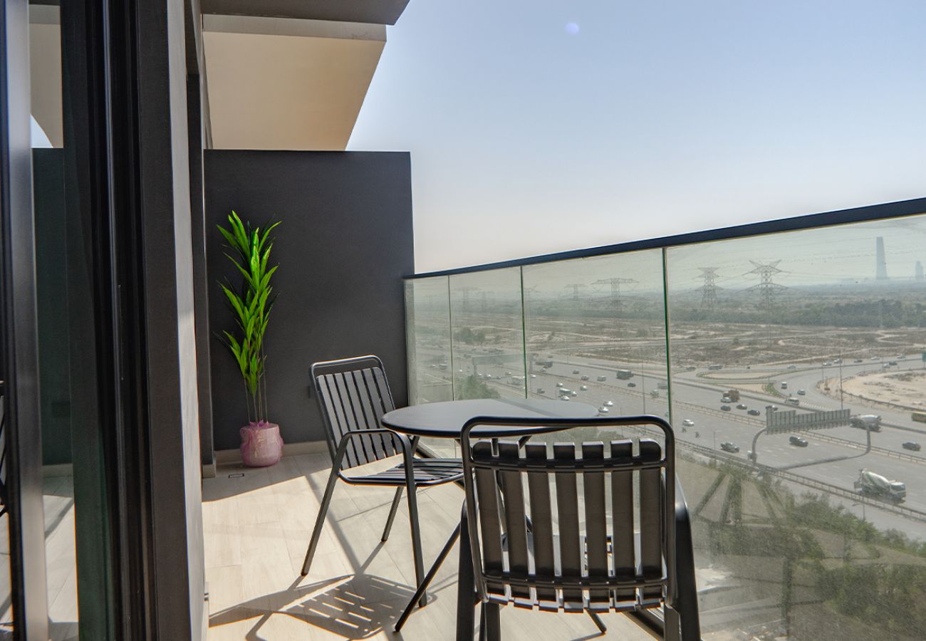 Apartment in Dubai - EasyGo - Modern 1BR in Binghatti Heights