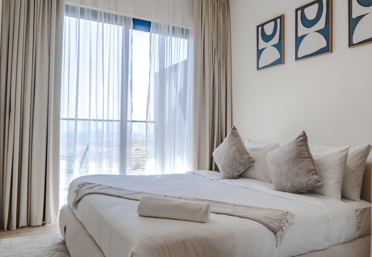 Apartment in Dubai - EasyGo - Modern 1BR in Binghatti Heights
