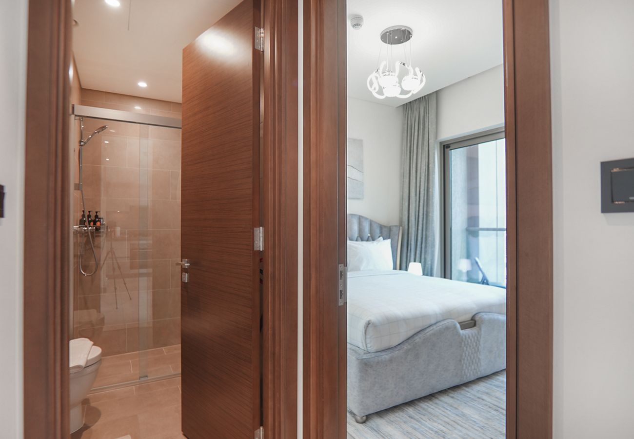 Apartment in Dubai - Modern-Distinguished-sofa bed 