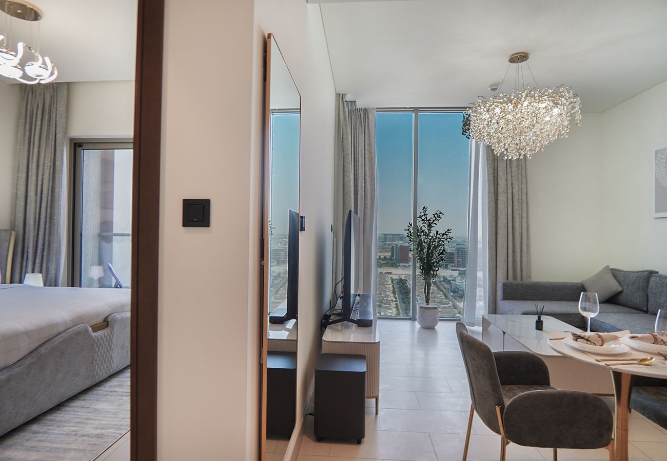 Apartment in Dubai - Modern-Distinguished-sofa bed 