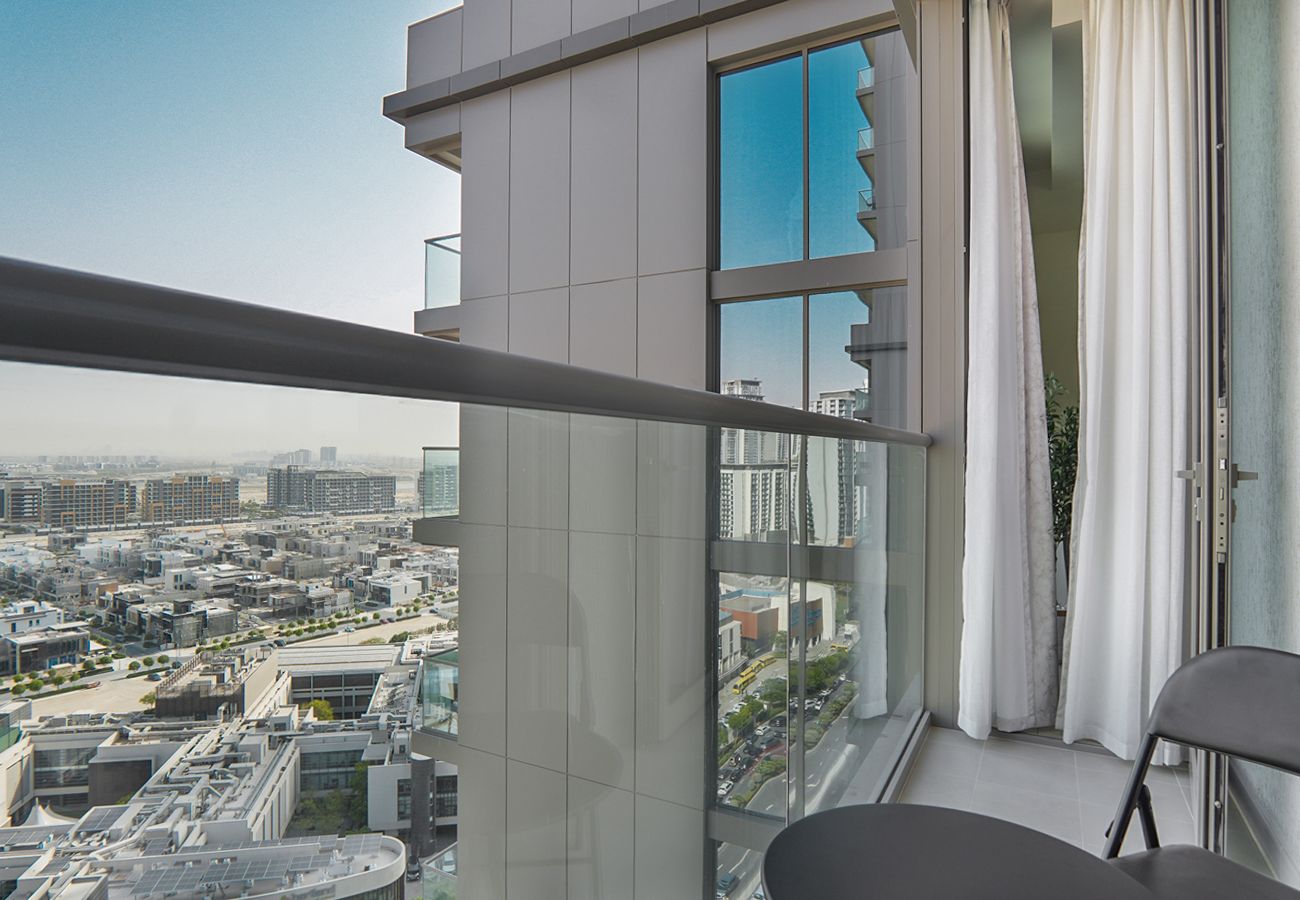 Apartment in Dubai - Modern-Distinguished-sofa bed 