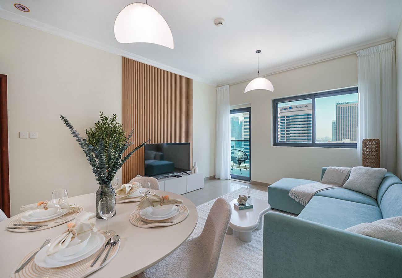 Apartment in Dubai - Marina Living - View and amenities 