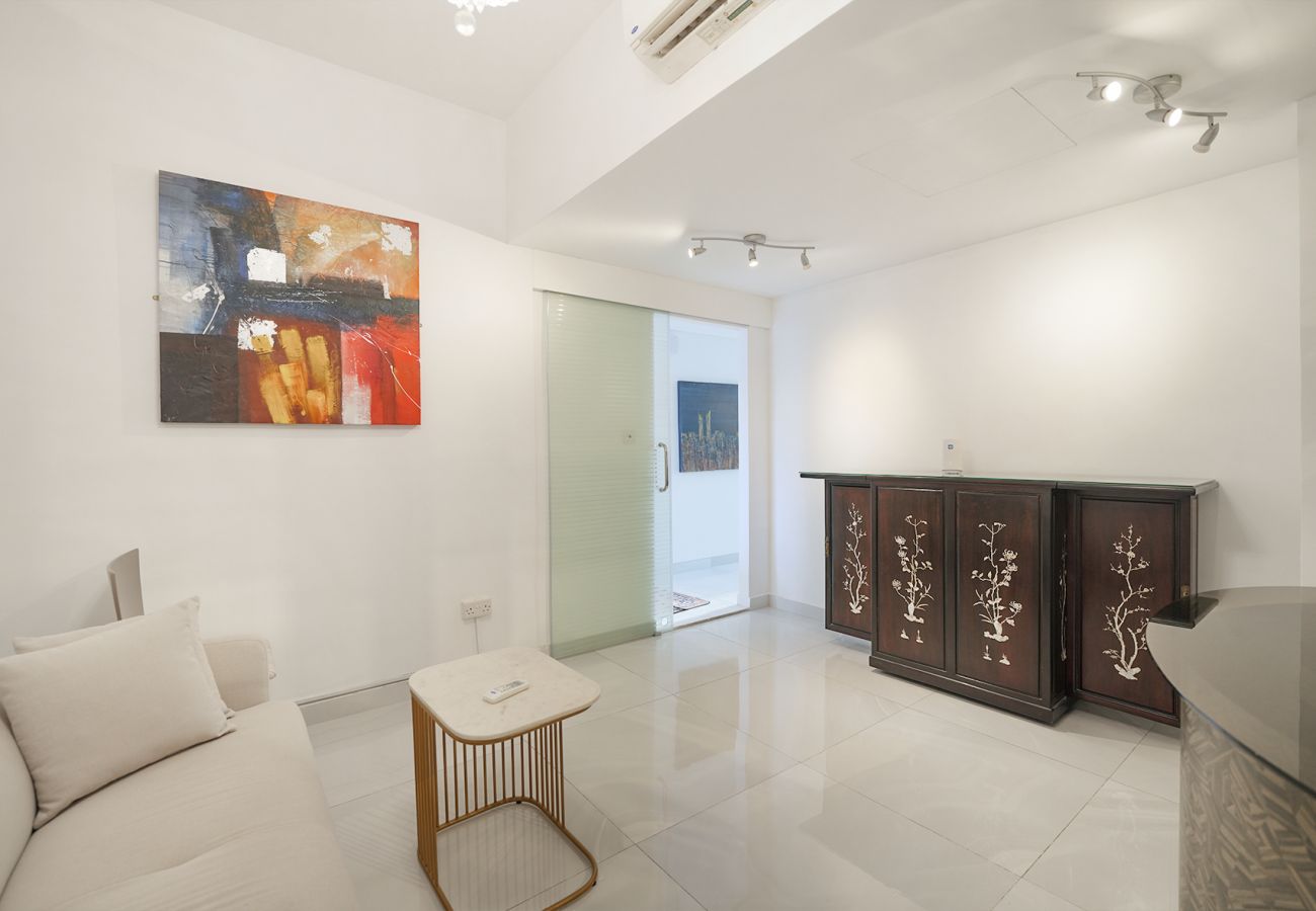 Terraced House in Dubai - Elevated urban living in Stylish 3Bedroom touwnhouse