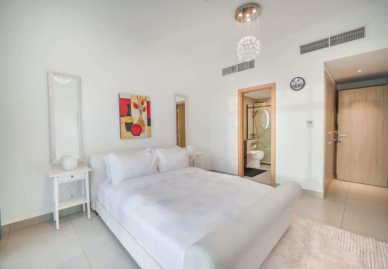Terraced House in Dubai - Elevated urban living in Stylish 3Bedroom touwnhouse