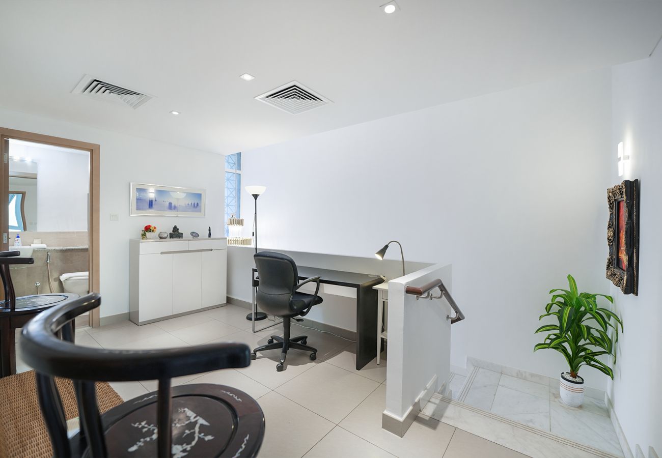 Terraced House in Dubai - Elevated urban living in Stylish 3Bedroom touwnhouse