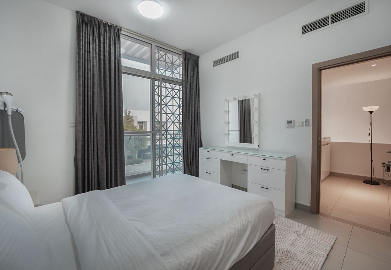Terraced House in Dubai - Elevated urban living in Stylish 3Bedroom touwnhouse