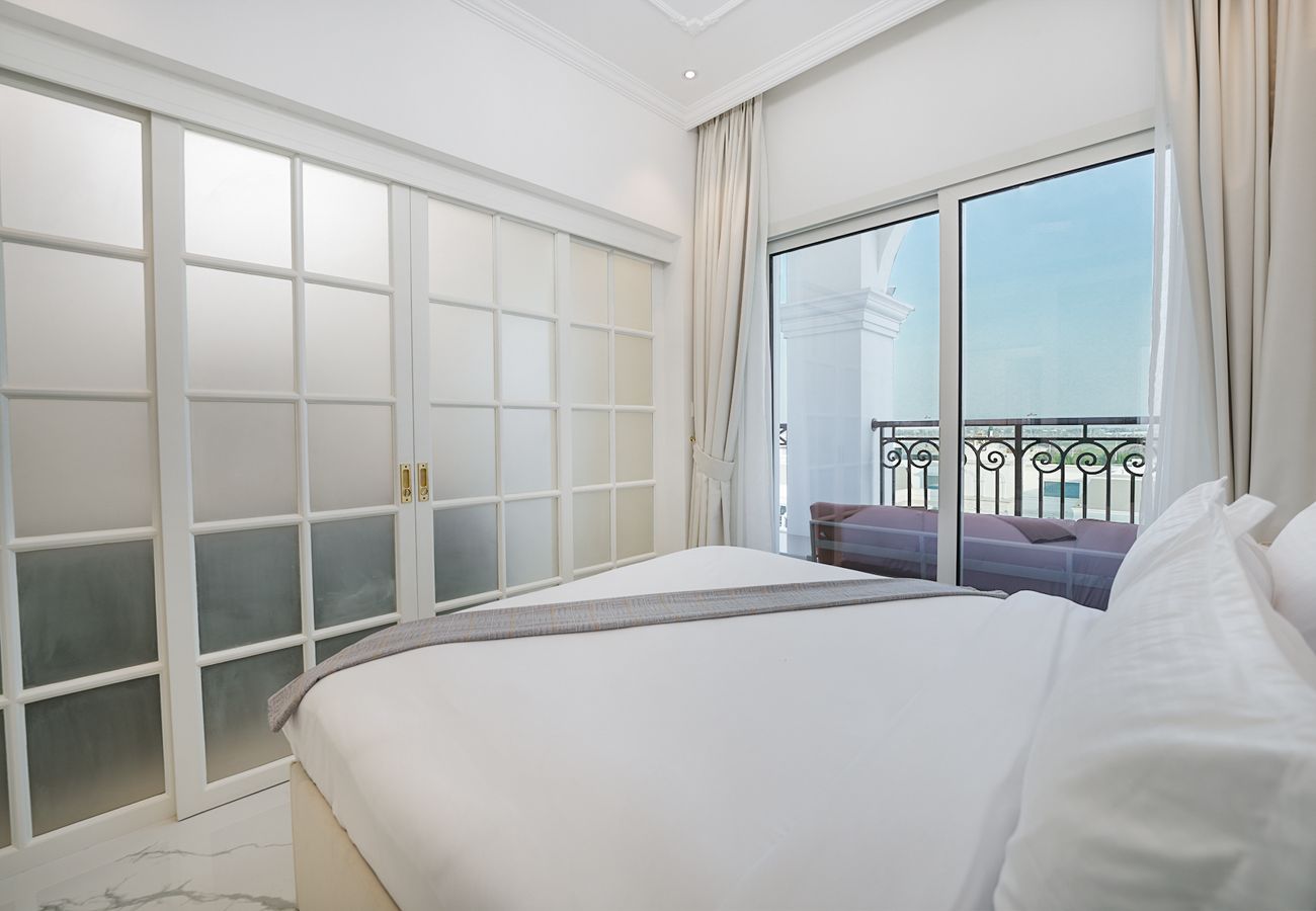 Apartment in Dubai - Luxury living with resort facilties and amenties 