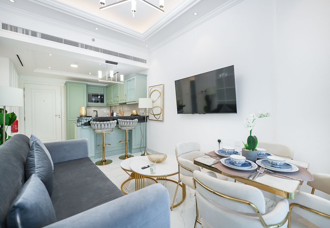 Apartment in Dubai - Luxury living with resort facilties and amenties 