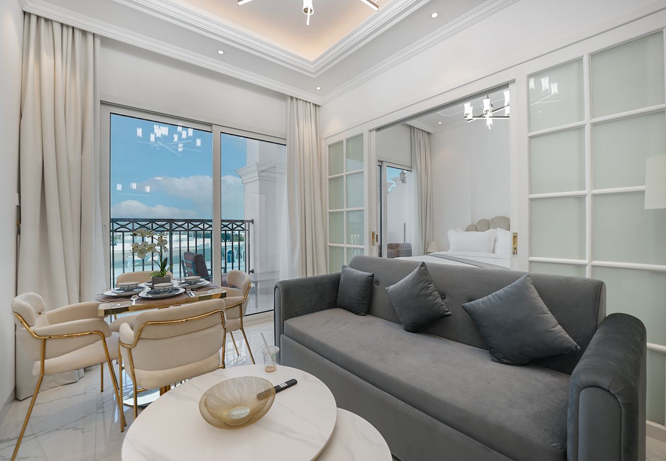 Apartment in Dubai - Luxury living with resort facilties and amenties 