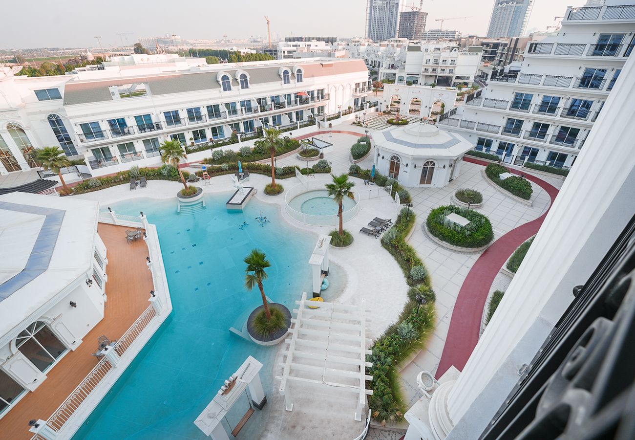 Apartment in Dubai - Luxury living with resort facilties and amenties 