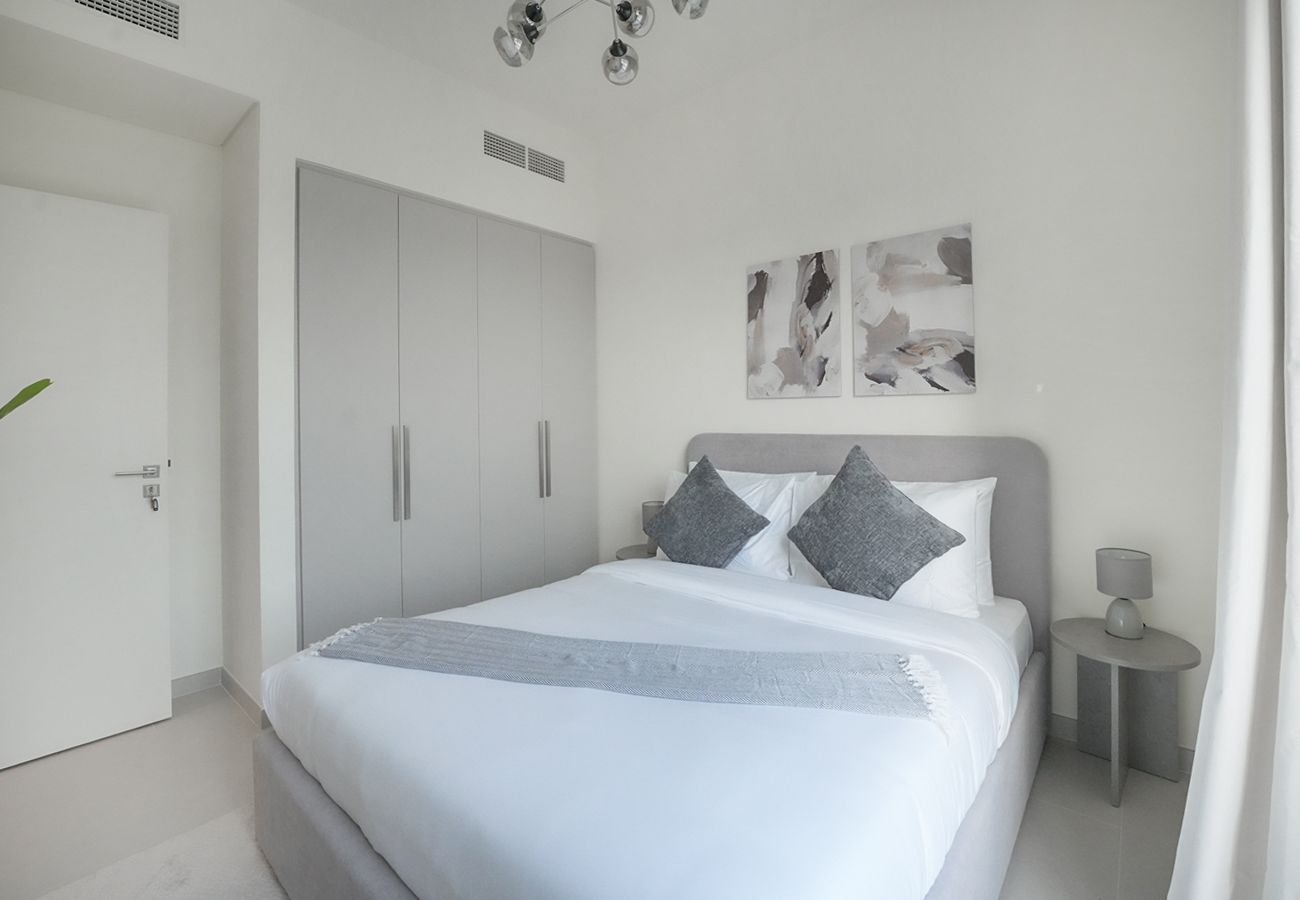 Terraced House in Dubai - Suburban lifestyle with Luxury facilities 