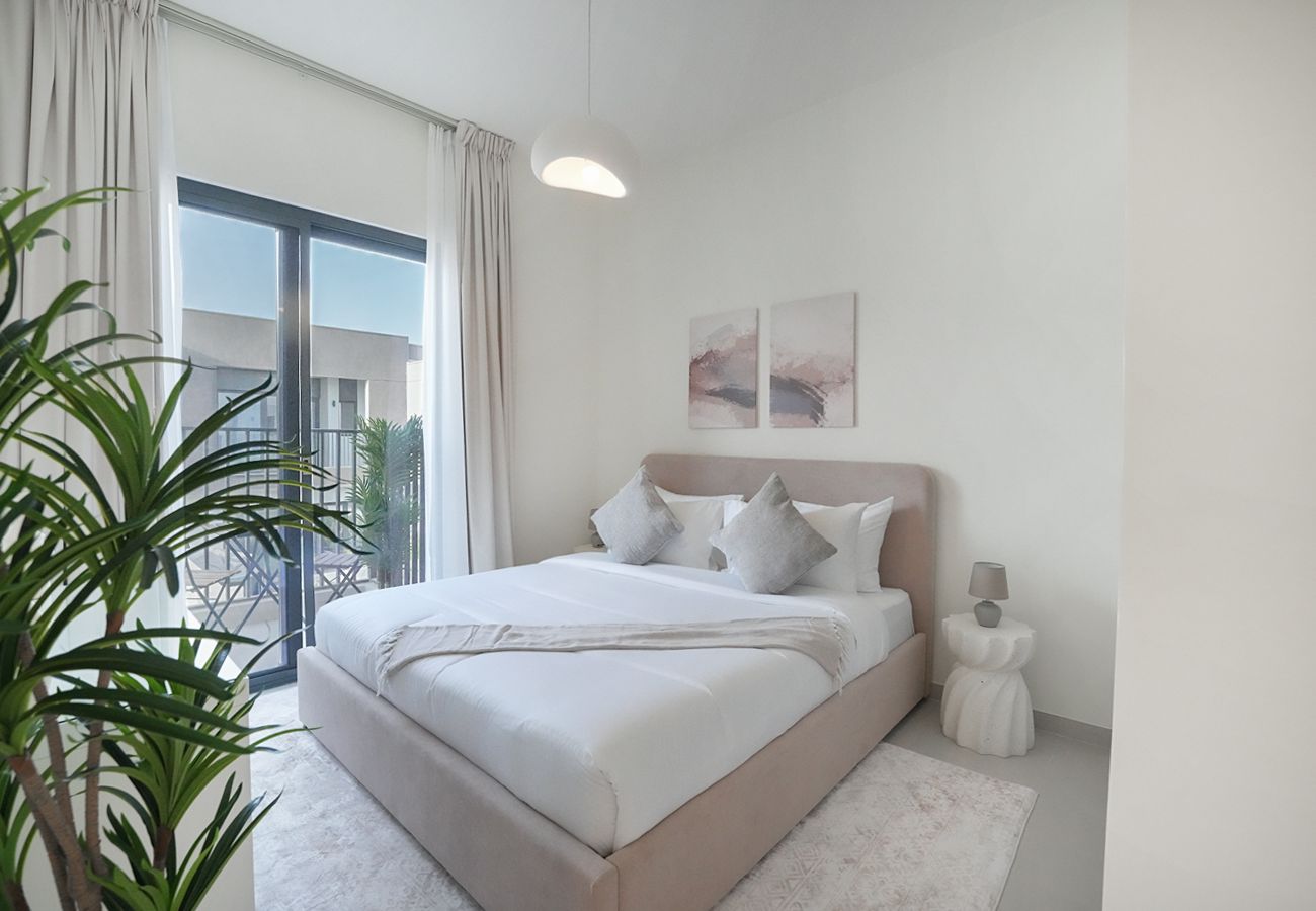 Terraced House in Dubai - Suburban lifestyle with Luxury facilities 