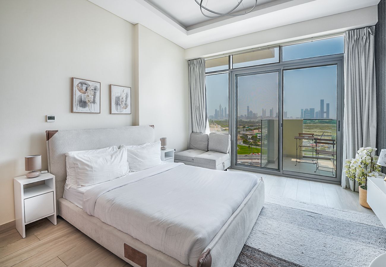 Studio in Dubai - City center/spacious/skyline view