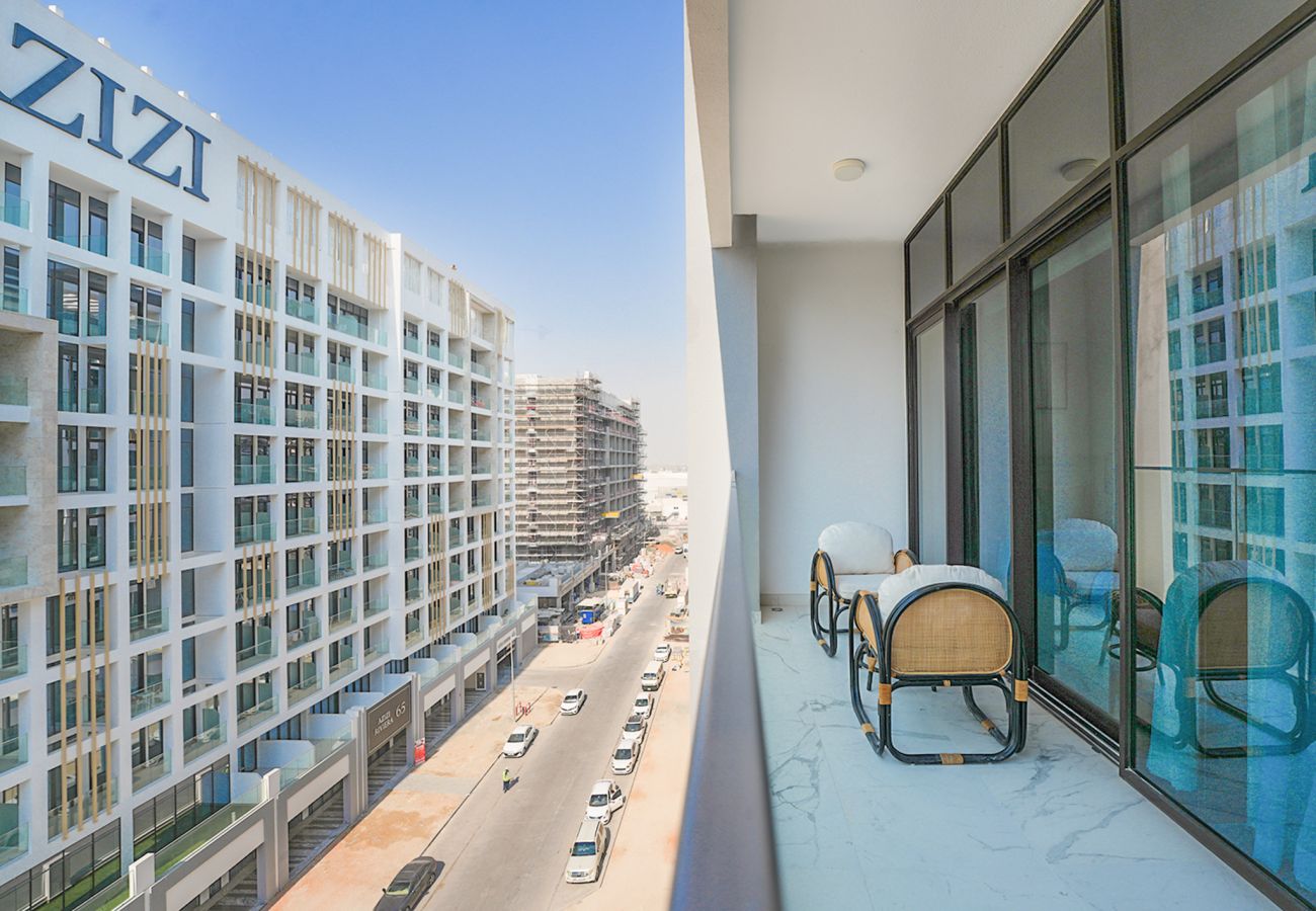 Apartment in Dubai - EasyGo - Contemporary 2 Bedroom Apartment with Balcony in Meydan