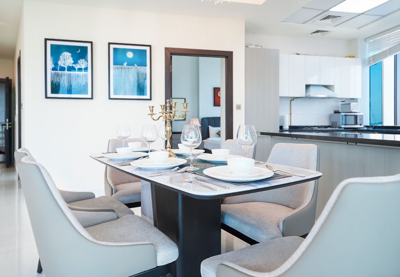 Apartment in Dubai - EasyGo - Elegant 2 Bedroom near Miracle Garden