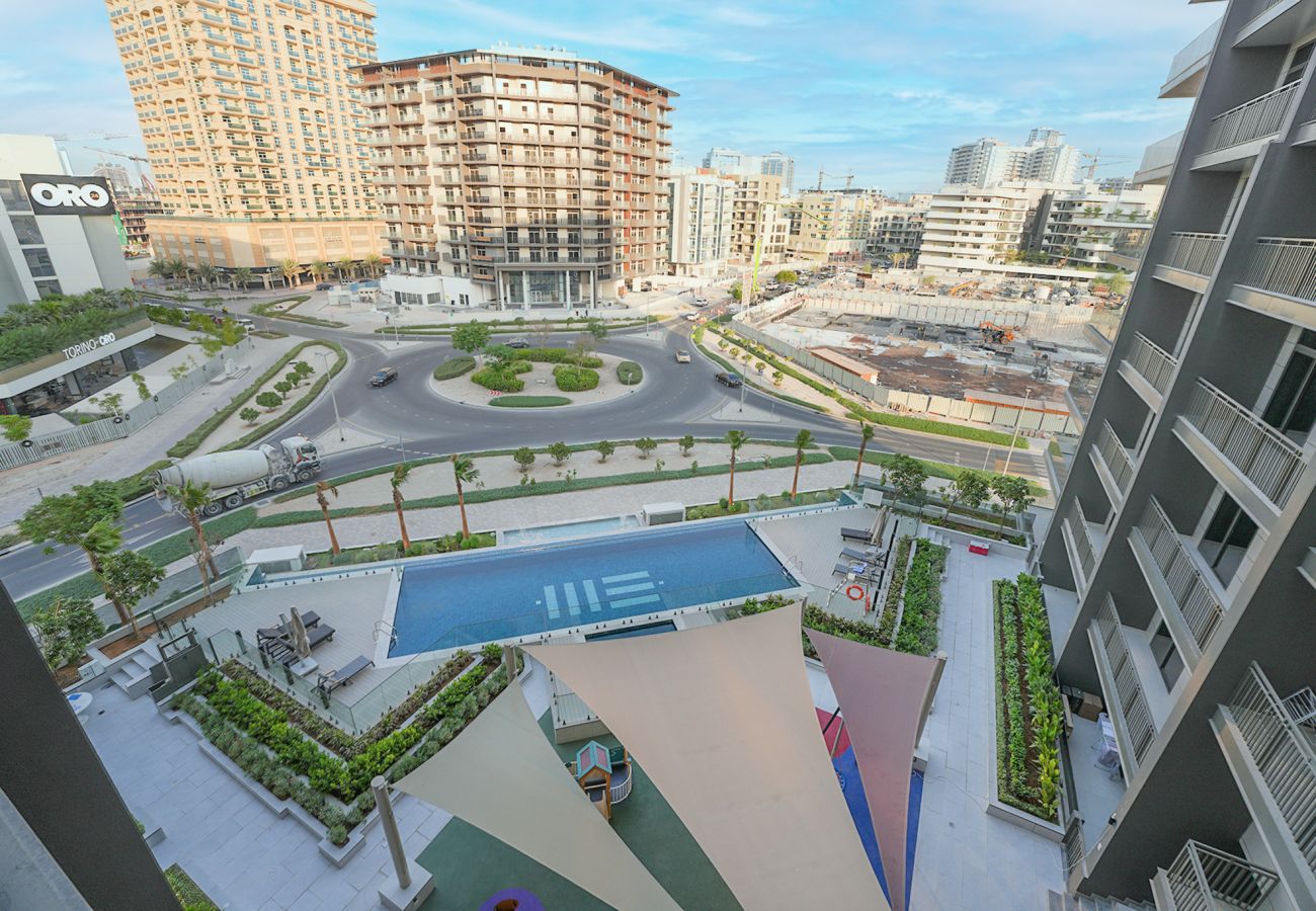 Apartment in Dubai - EasyGo - Modern 1BR with Balcony & Amenities in Arjan