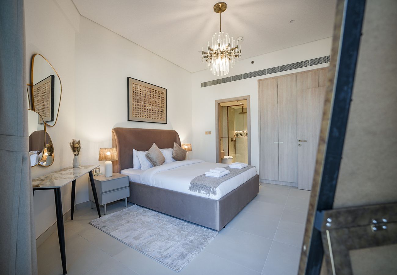 Apartment in Dubai - EasyGo - Modern 1BR with Balcony & Amenities in Arjan