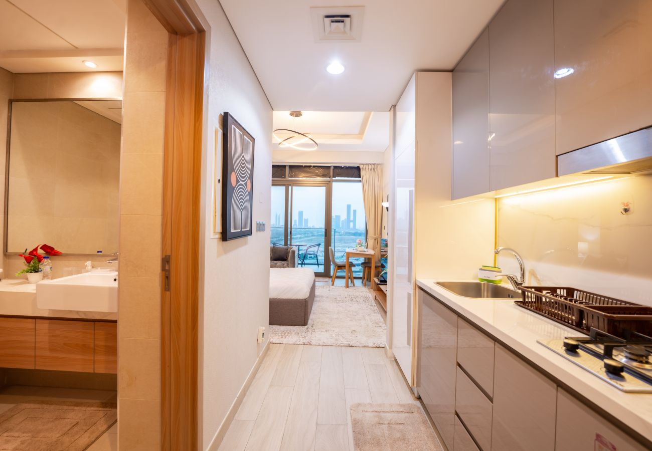 Studio in Dubai - EasyGo – Stylish Studio with Dubai Skyline View