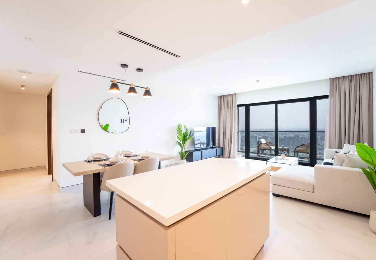 Apartment in Dubai - EasyGo - Stylish 2BR w/ City View in Sobha Creek