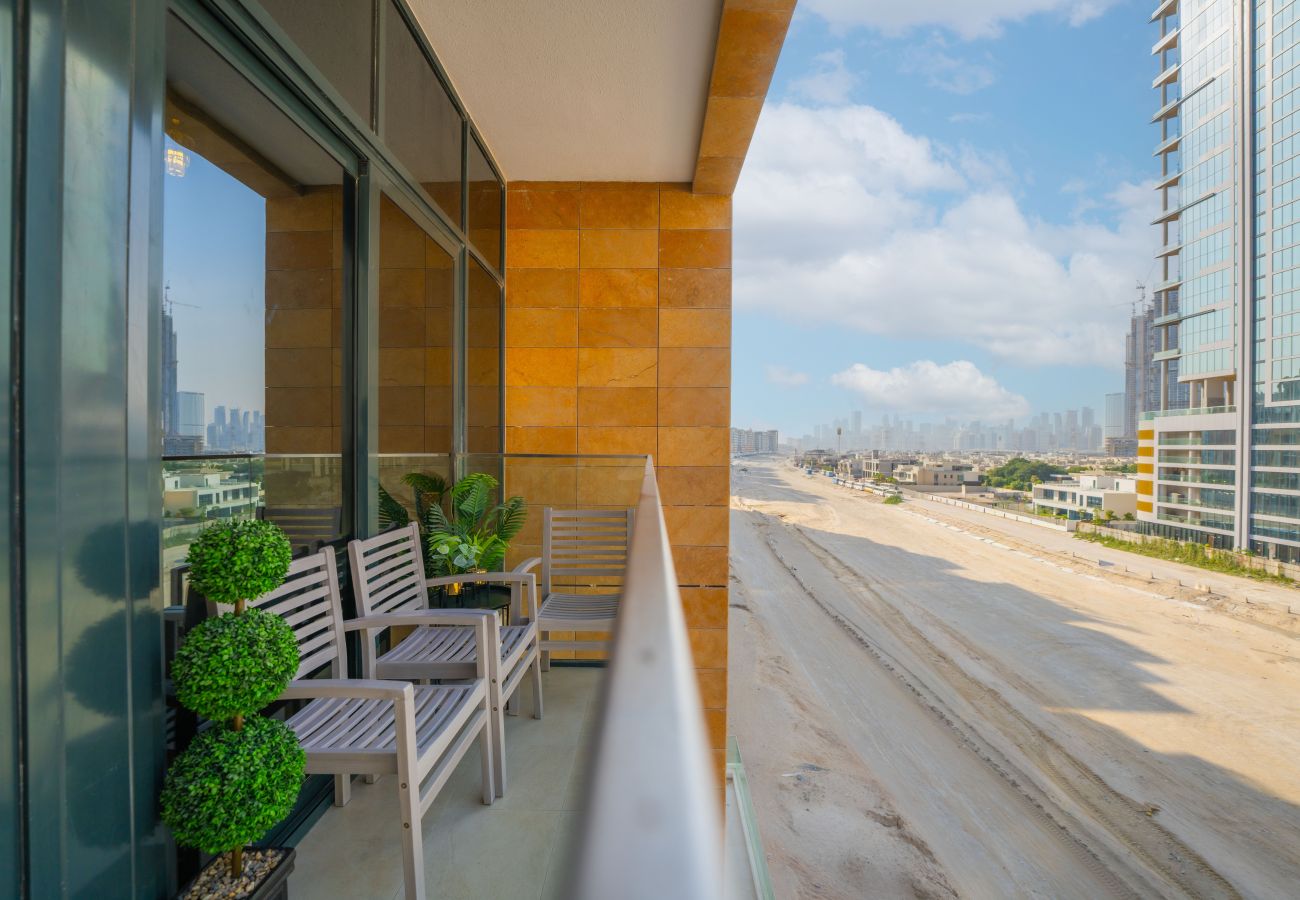Apartment in Dubai - EasyGo – Elegant 1-Bedroom Apartment with Balcony