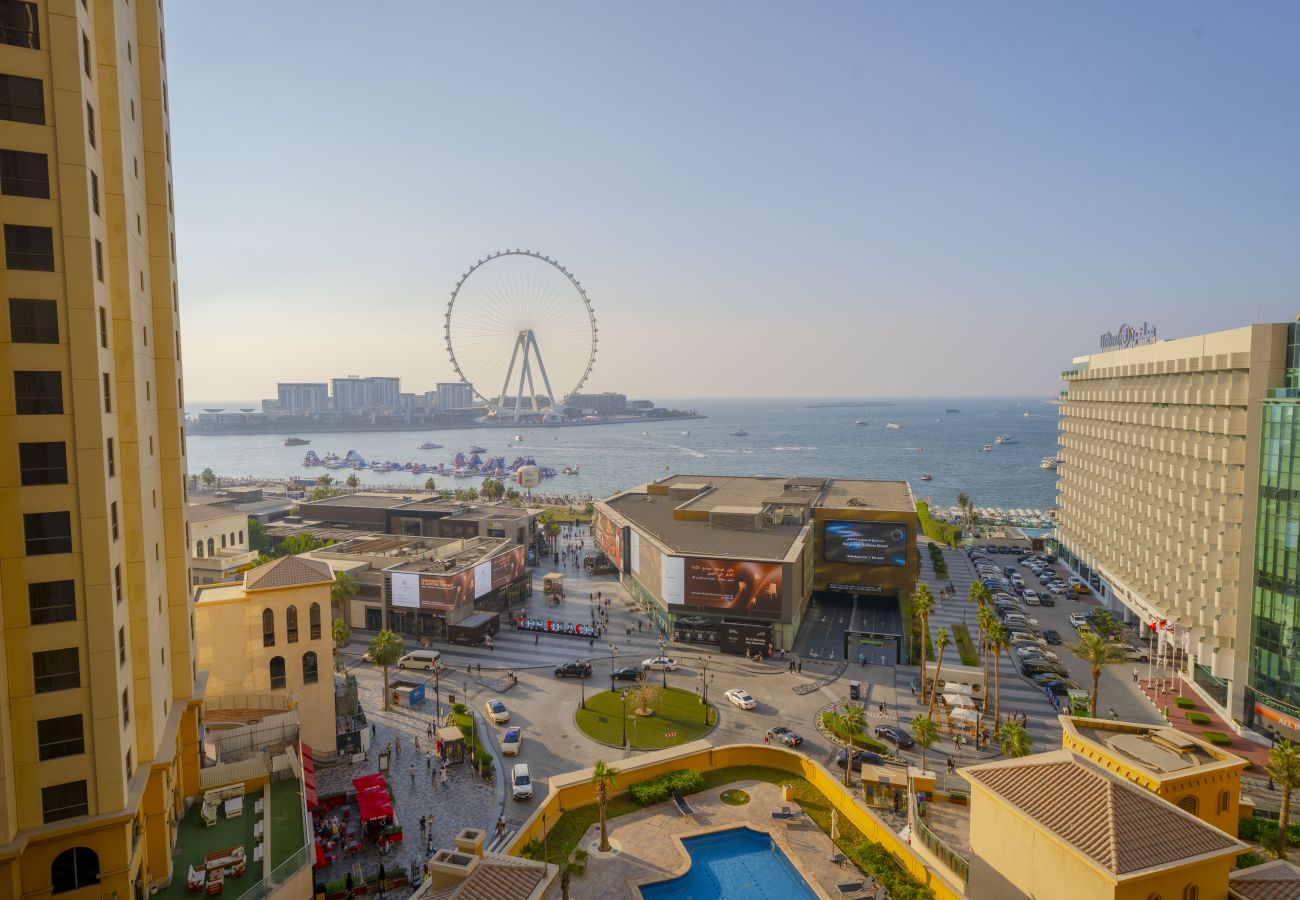 Apartment in Dubai - EasyGo - Luxury 3BR+M with Dubai Eye View, JBR
