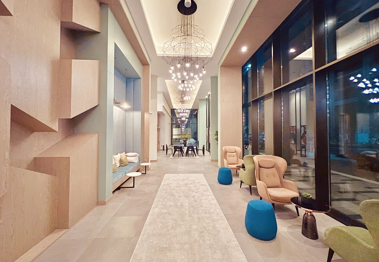 Studio in Dubai - EasyGo – Tropical Chic Studio in Business Bay