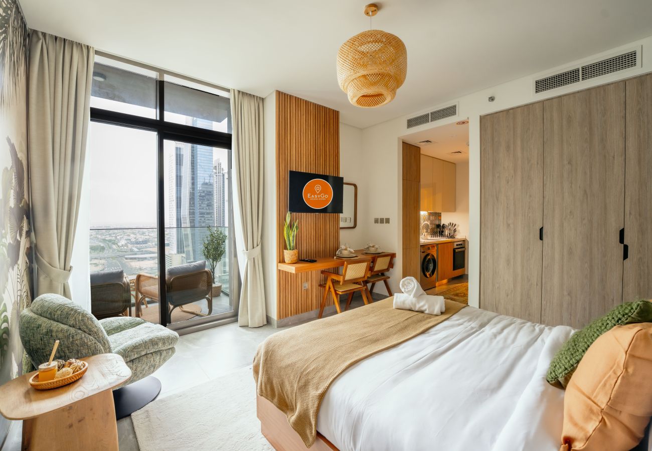 Studio in Dubai - EasyGo – Tropical Chic Studio in Business Bay