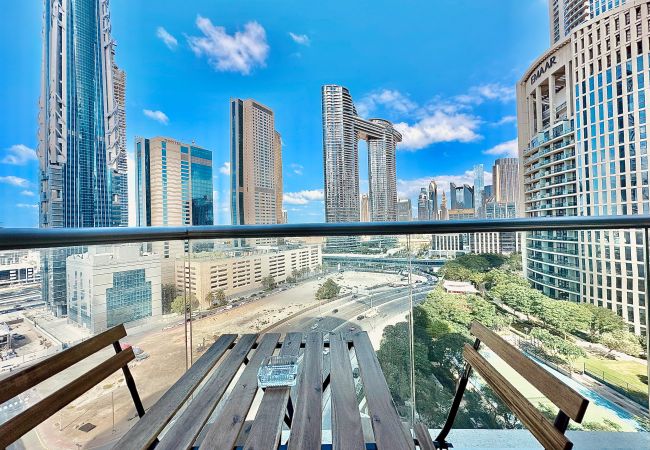 Apartment in Dubai - EasyGo - Elegant 1BR in Downtown Dubai