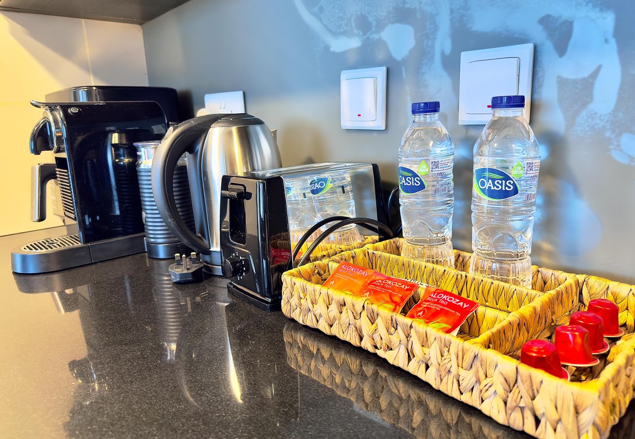 Apartment in Dubai - EasyGo - Elegant 1BR in Downtown Dubai