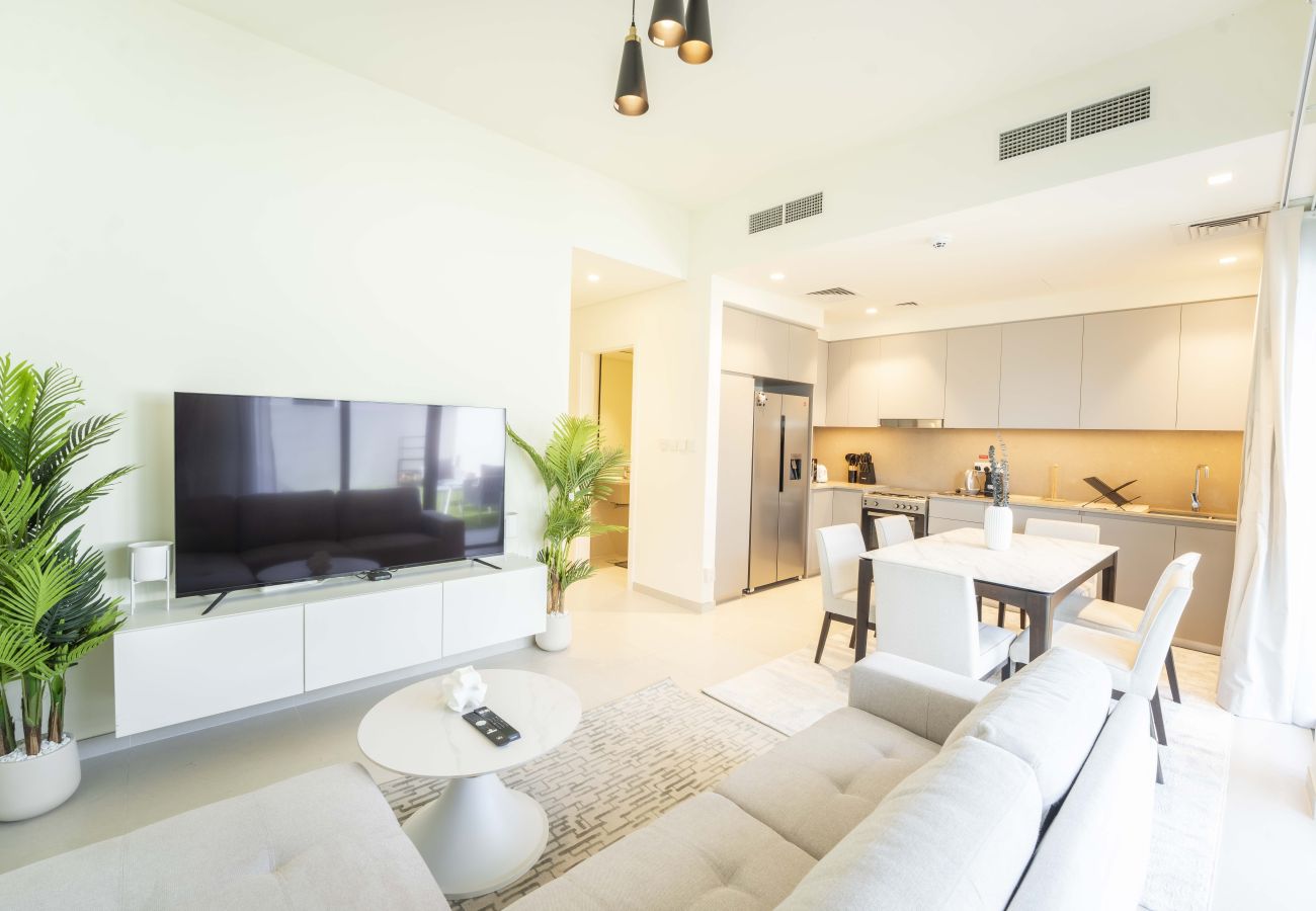 Terraced House in Dubai - EasyGo – Premium Family Experience | 3BR Townhouse