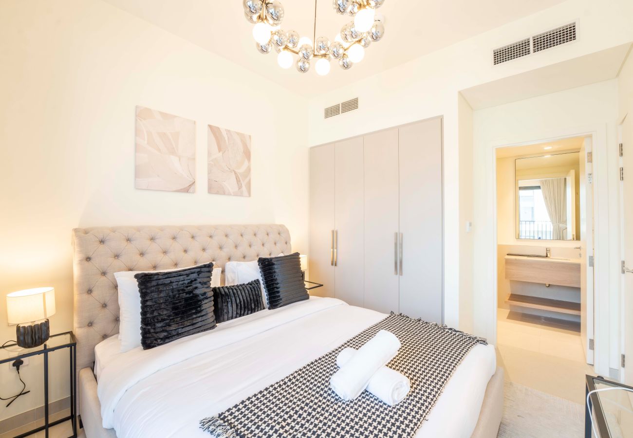 Terraced House in Dubai - EasyGo – Premium Family Experience | 3BR Townhouse