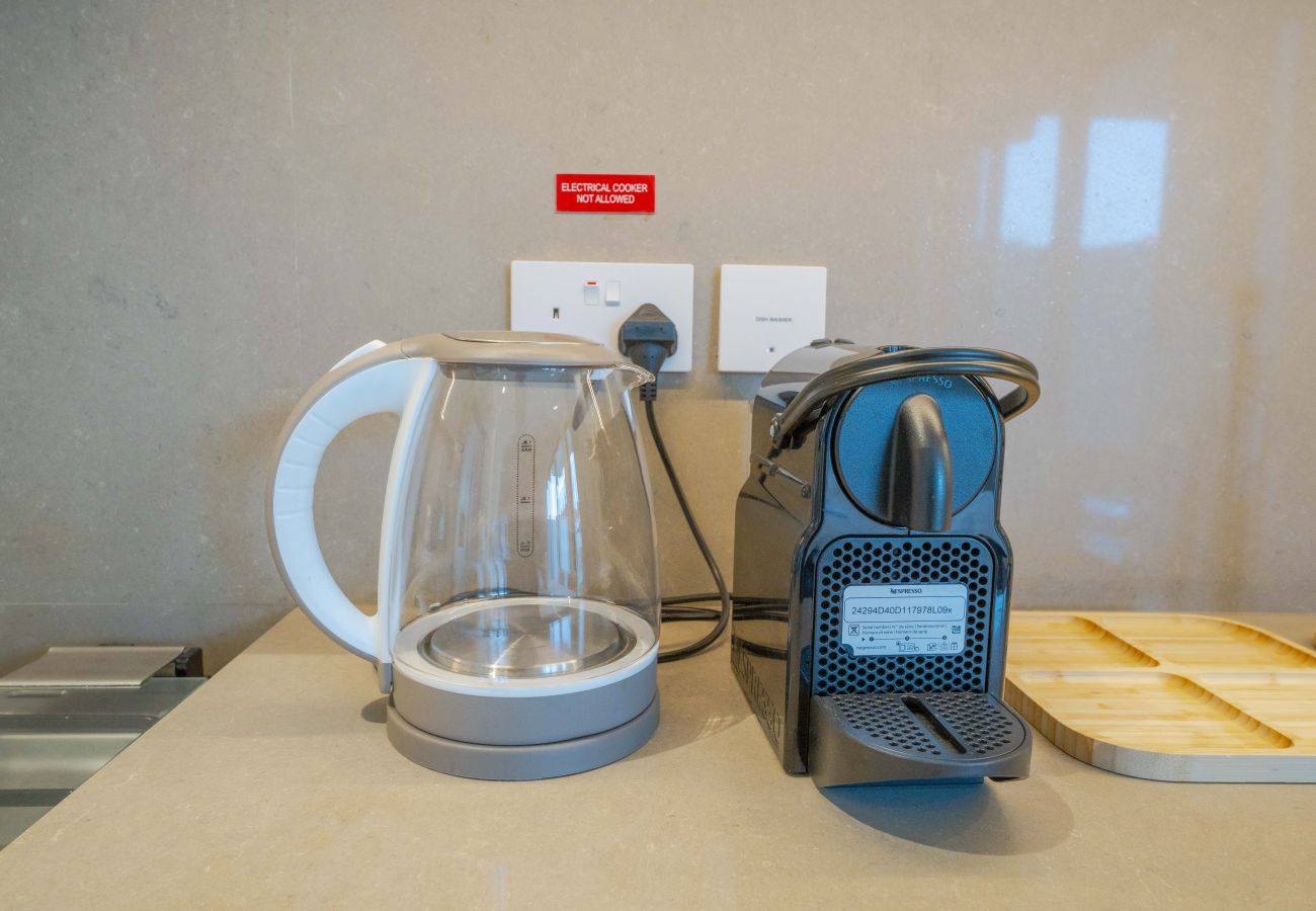 Terraced House in Dubai - EasyGo – Premium Family Experience | 3BR Townhouse