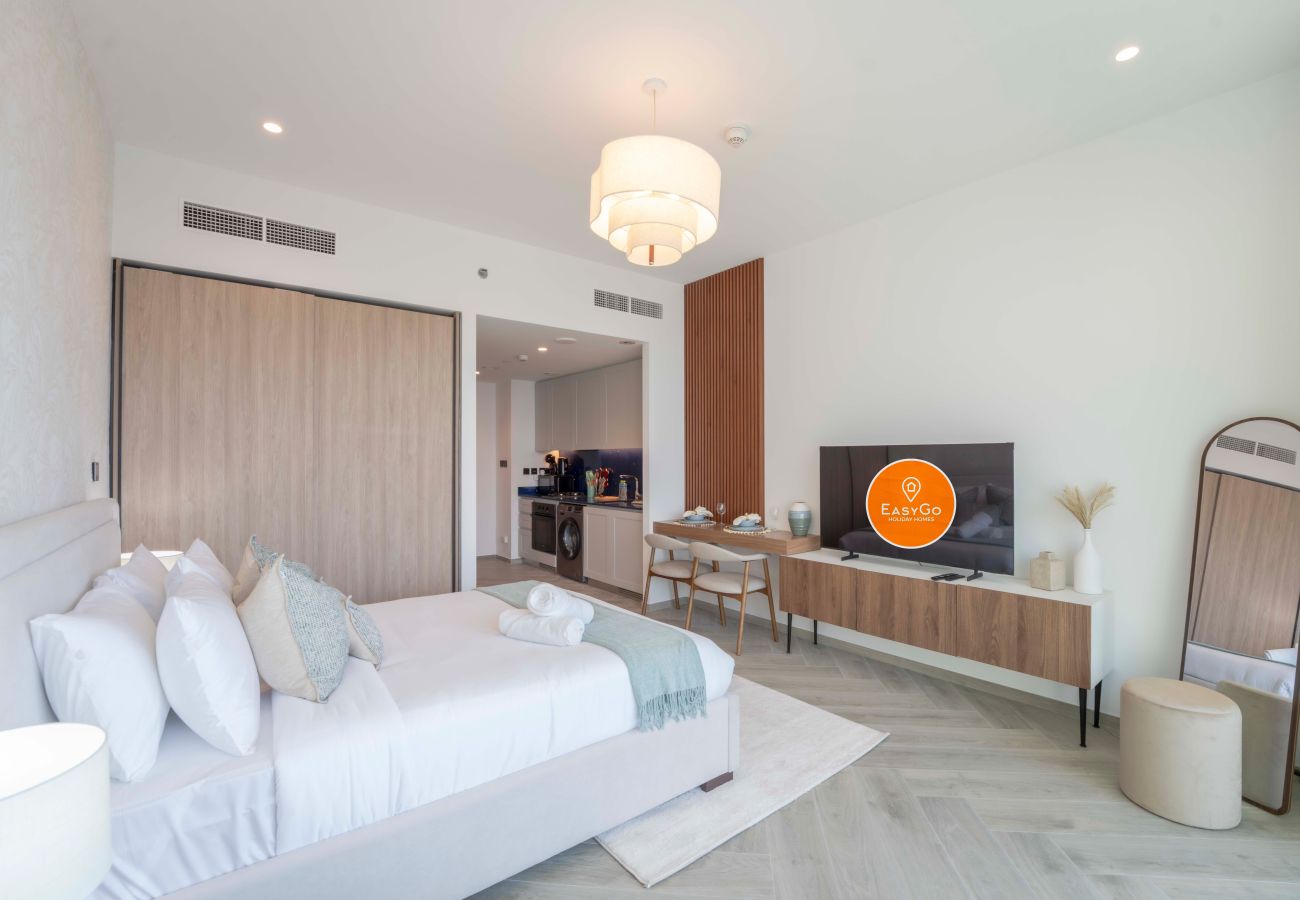 Studio in Dubai - EasyGo - Chic high floor Studio with Burj View
